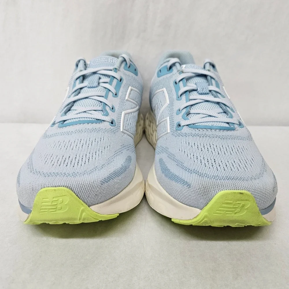 New Balance Fresh Foam 680v8‎ Running Shoes W680LT8 Light Blue Womens Size 8.5